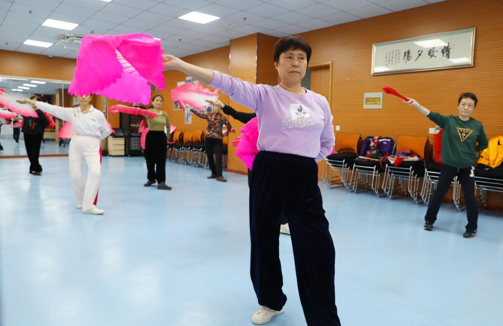 皇冠体育健康不“宅”冬冬季运动小贴士来了(图1)